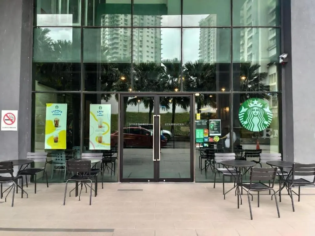 My Studio At Empire Damansara - Netflix Provided Petaling Jaya Malaysia