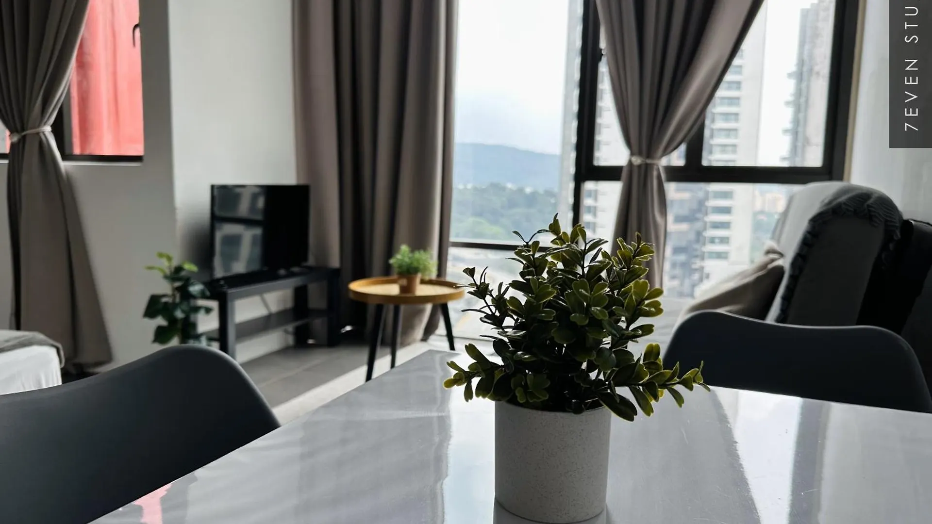 Apartment My Studio At Empire Damansara - Netflix Provided Petaling Jaya
