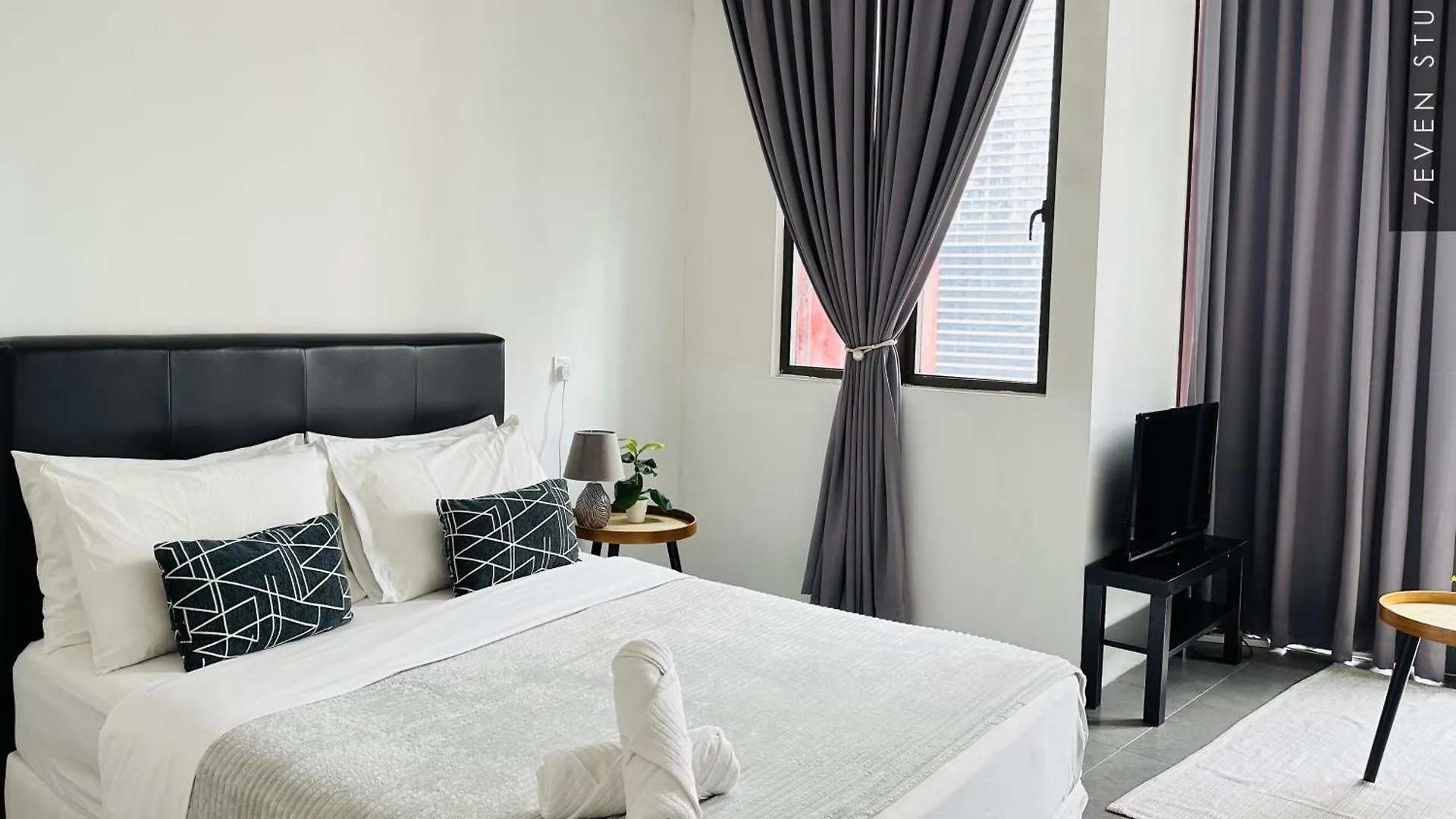 My Studio At Empire Damansara - Netflix Provided Petaling Jaya Malaysia
