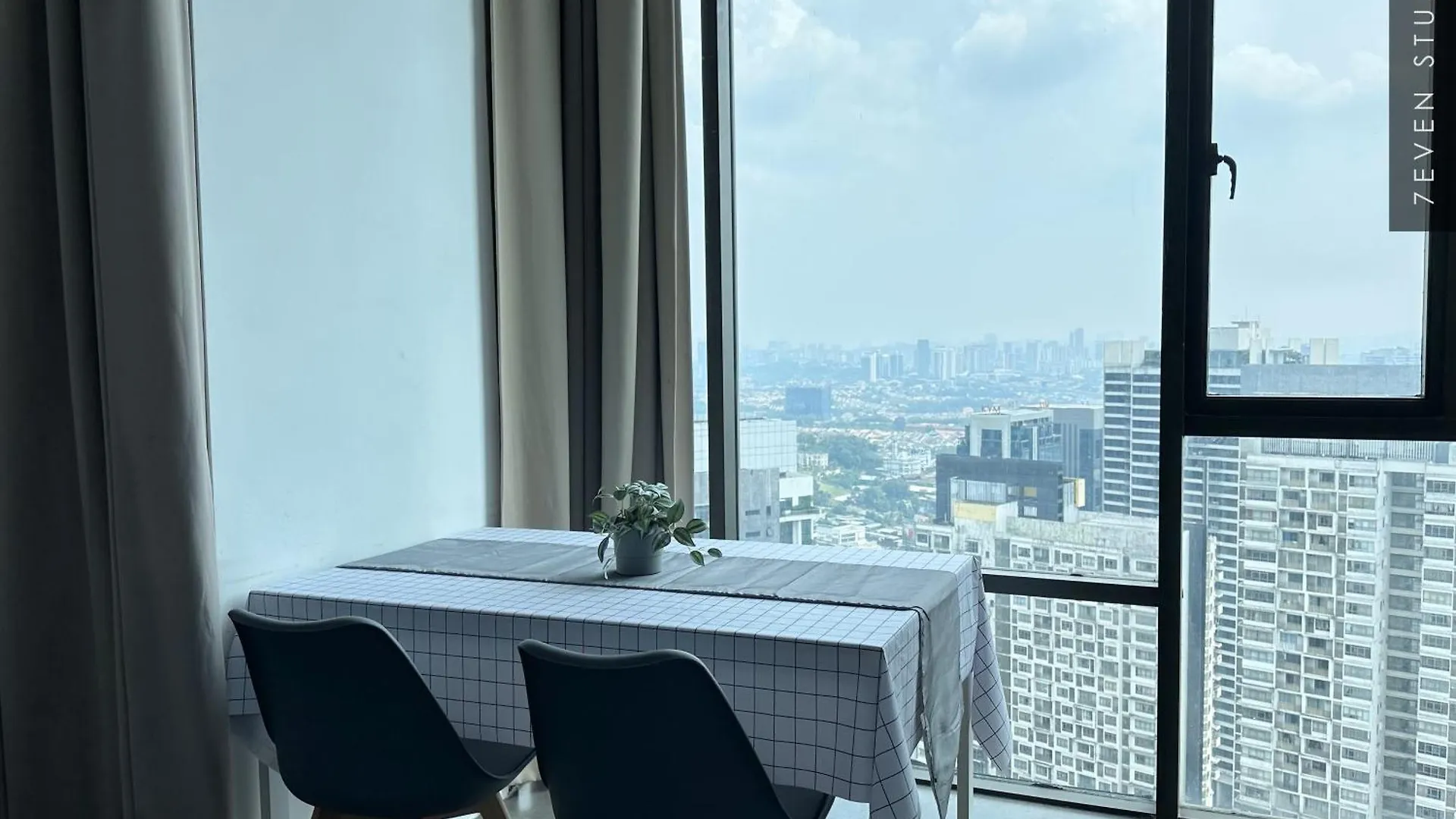 My Studio At Empire Damansara - Netflix Provided Petaling Jaya Apartment